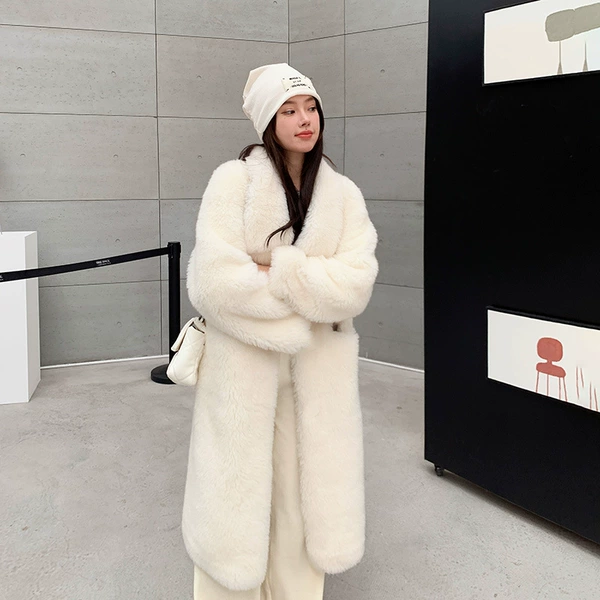 Milk white (long)