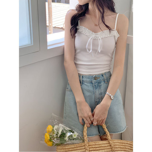 Sweet Style Strappy Tank Top for Women, French Lace Design, Sensational Innerwear, Collarbone Edge Hem, Off-the-Shoulder Outerwear, Bold and Striking Lingerie