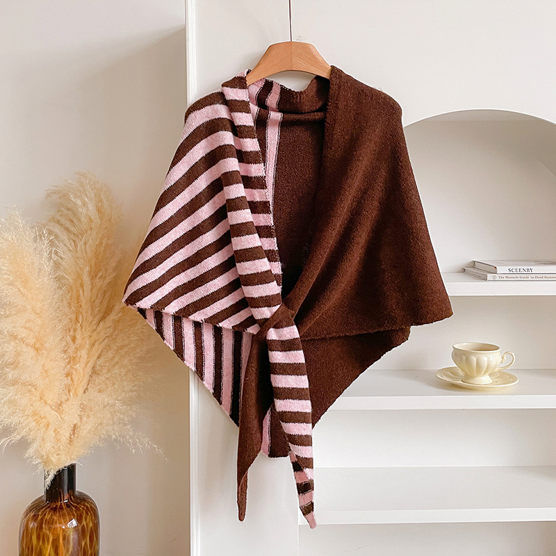 Bufanda Triangular de Lana Estilo Casual 2025 para Mujer, Calentador de Cuello para Otoño e Invierno, Chal Grande de Color Sólido para Habitaciones con Aire Acondicionado.