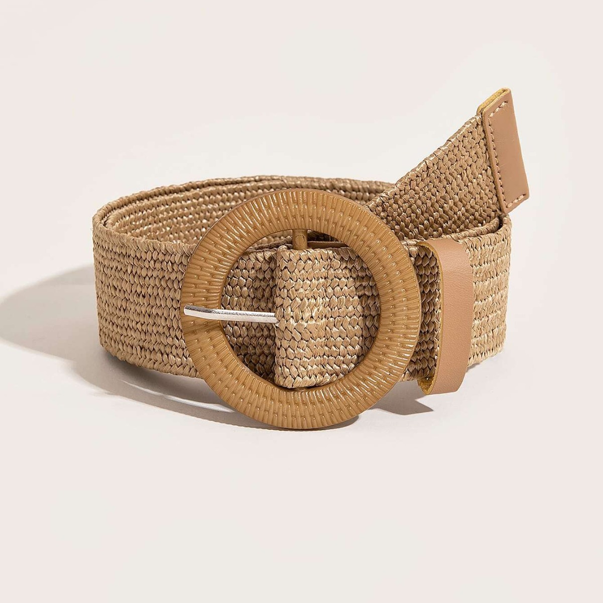 Straw buckle