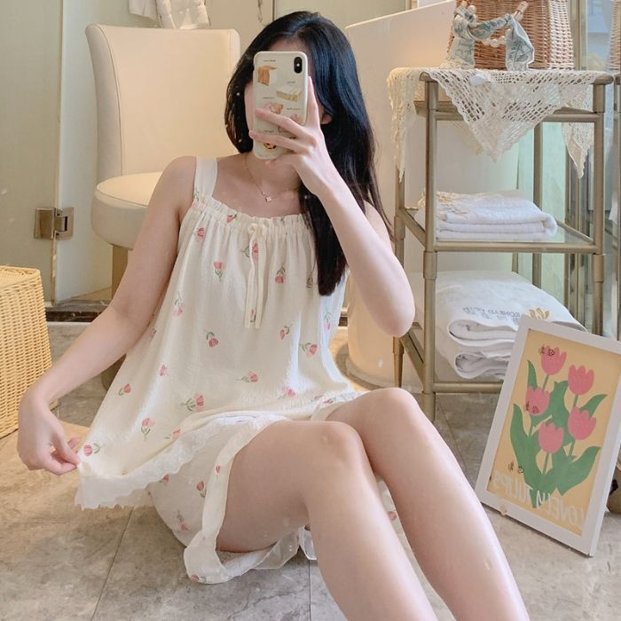 Venta al por mayor transfronteriza verano nuevo pijama mujer pantalones cortos sin mangas lindo estampado de dibujos animados espuma traje de encaje suave