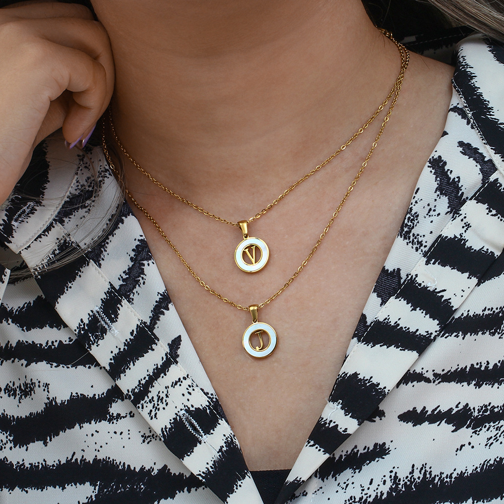 2022 Fashion Simple Elegant round Shell Hollow Letter Stainless Steel Necklace