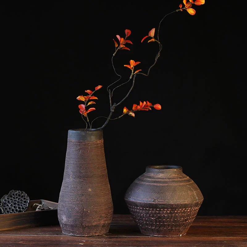 Цветочная композиция глиняной горшок из глиняной вазы