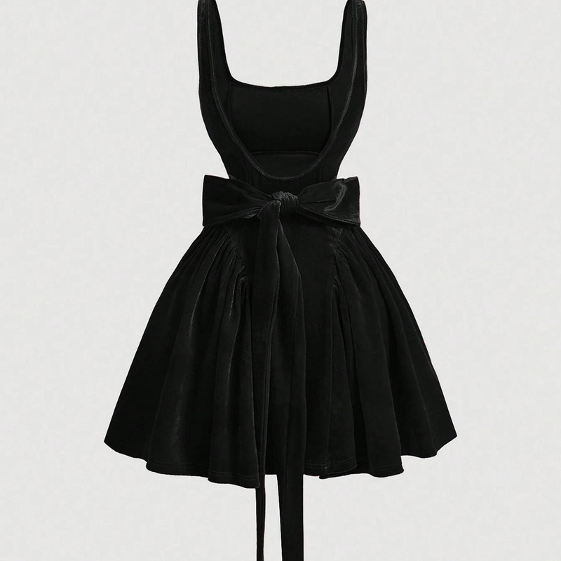 New Hepburn-Style Suspender Square-Neck Vest Dress, Slim-Fitting Waist-Cinching Dress, Girls' Birthday Party Dress, Puffy Short Skirt