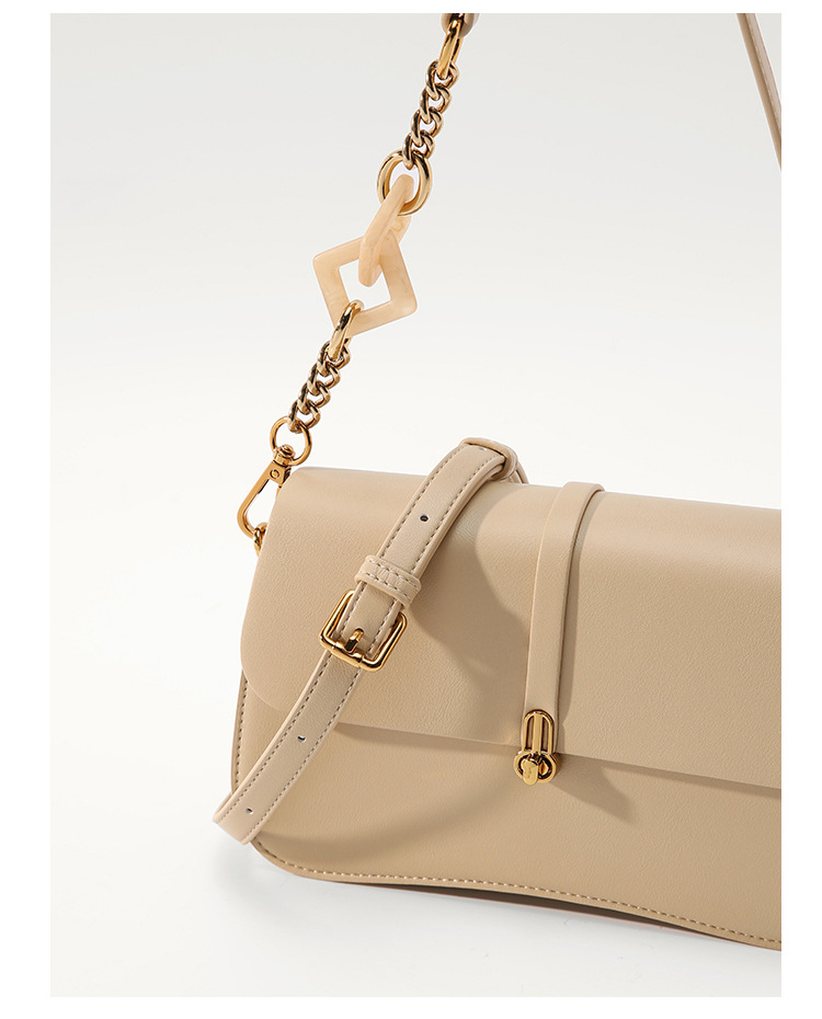 Elegante schoudertas voor dames in melkthee kleur premium stijl_voghion.com