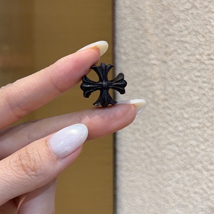 Ebony Cross Heart Semi-Finished Accessories for Handmade DIY Crafts, Small Pendant, Bracelet Spacer Beads, and Accessories