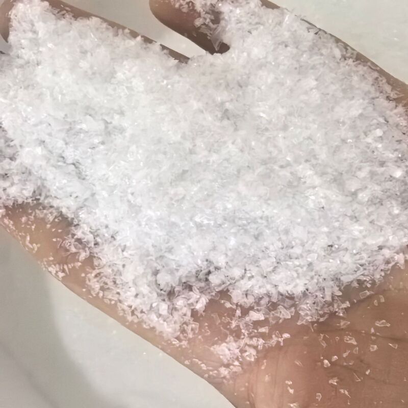 人工雪、雪の結晶、クリスマスツリーの枝、雪粉、粉雪、造雪、景観用人工雪、映画撮影用人工雪、粉雪|undefined