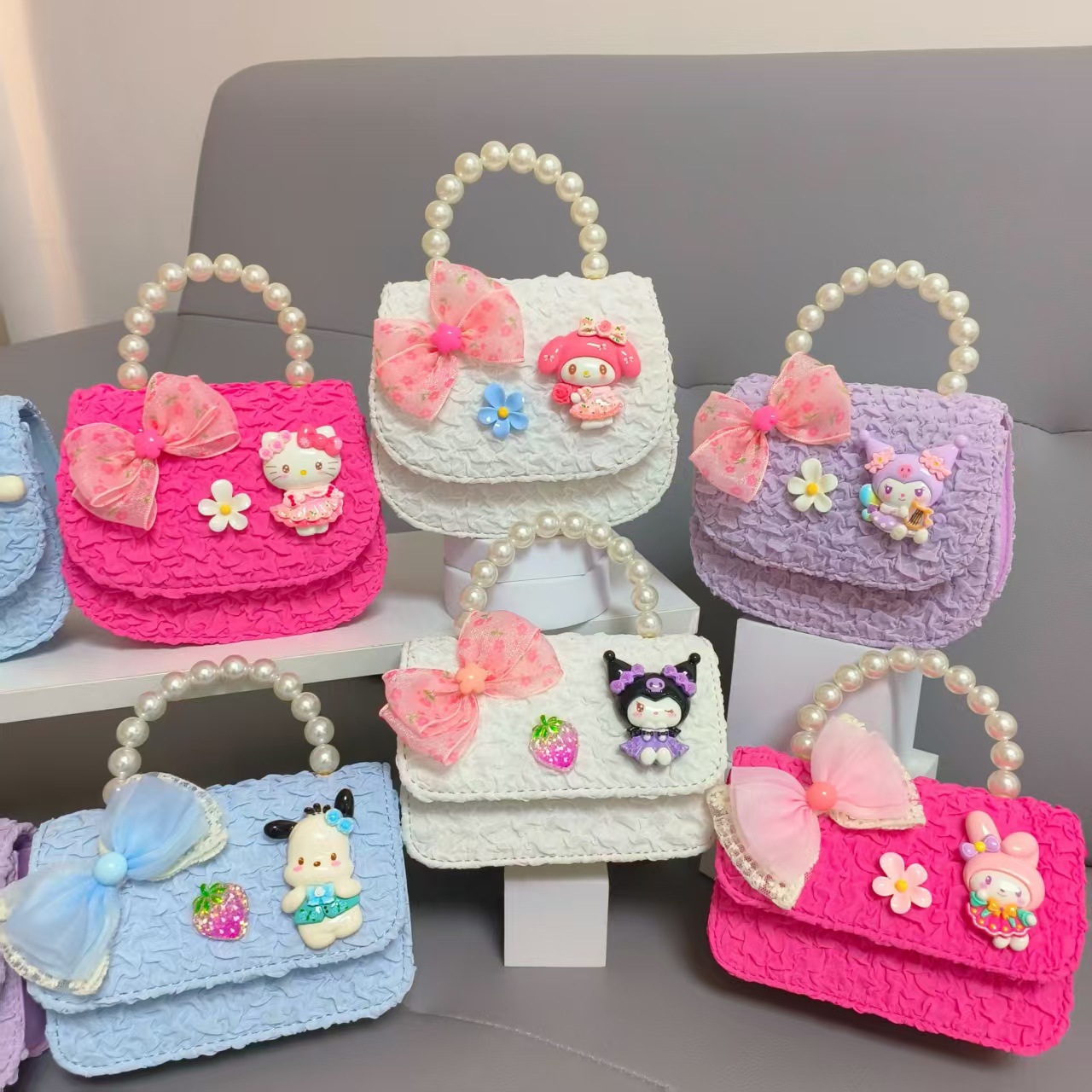 Boom Pearl Princess Handbag Meileti Kulomi Girl Año Nuevo Cartera de Año Nuevo Pequeña bolsa de fragancia