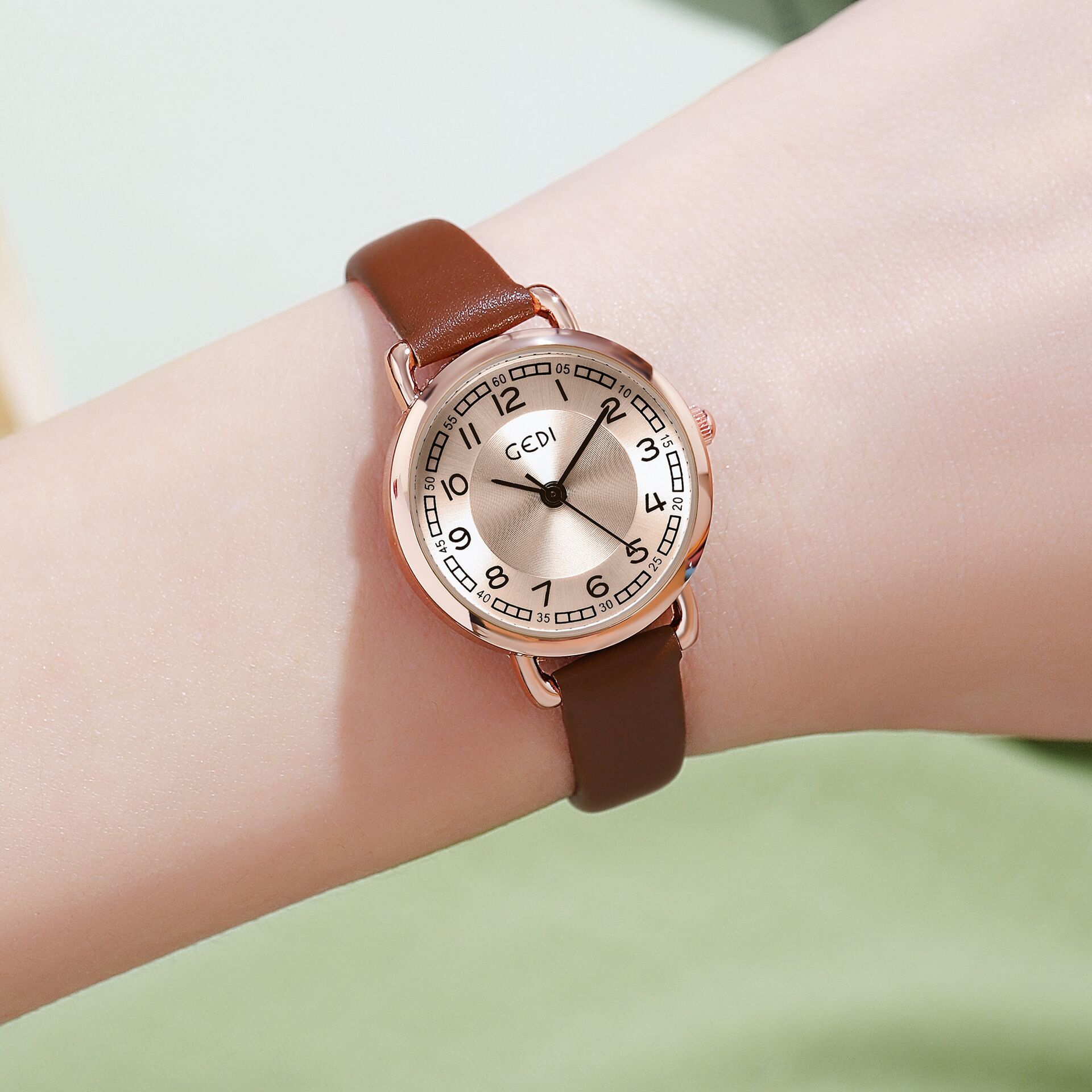 Dameur quartz minimalistisk urskive elegant mode tilbehør_voghion.com