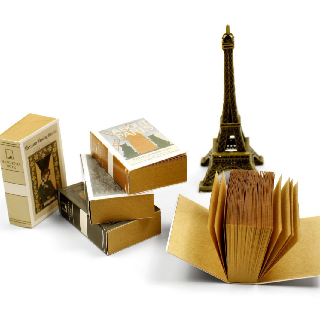 크리에이 티브 만화 포스트잇 노트 사무실 문구에는 스티커 메모 스티커 메시지 스티커 휴대용 메모 스티커가 제공됩니다