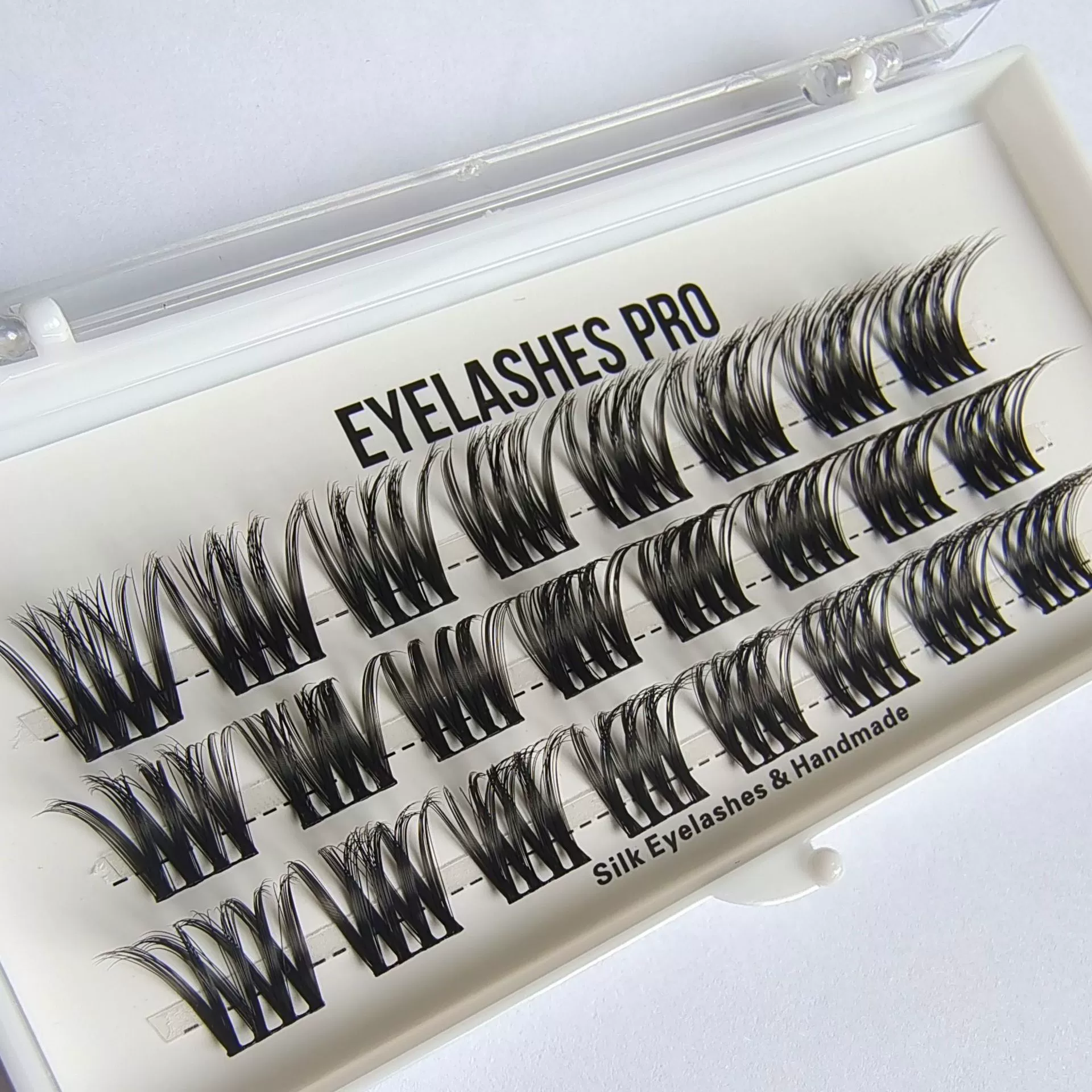 Пучки искусственных ресниц M001 segmented false eyelashes