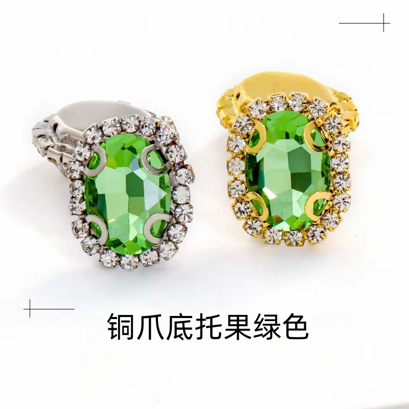 Fruit green