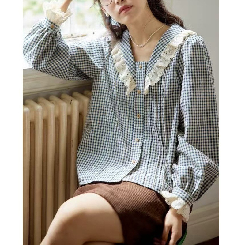 Nov Eilst Lace-Trimmed Plaid Shirt for Women with a Unique Design, V-Neck French-Style Blouse