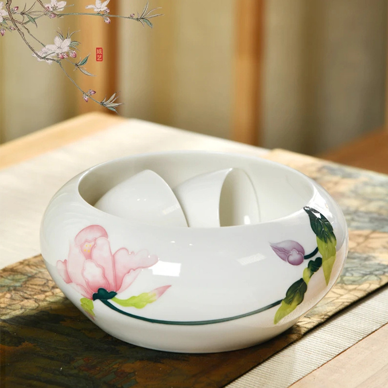 손으로 그린 전체 봄 작은 차 세척