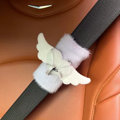pad car seatbelt doll: Seat belt shoulder pad - light-purple-body-white-heart-wings