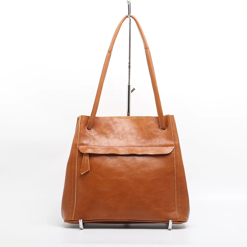 Retro capacious underarm bag, one-shoulder bag