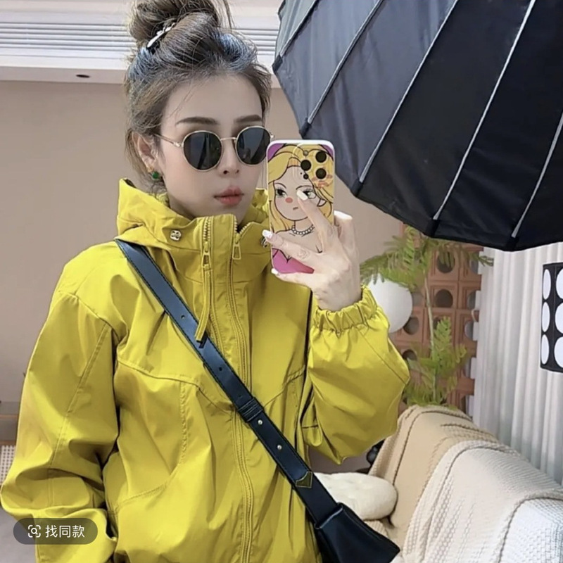 Jacket Women's 2024 Zipper Shirt Waterproof Hooded Jacket Women. Jacket Women's 2024 Zipper Shirt Waterproof Hooded Jacket Women.