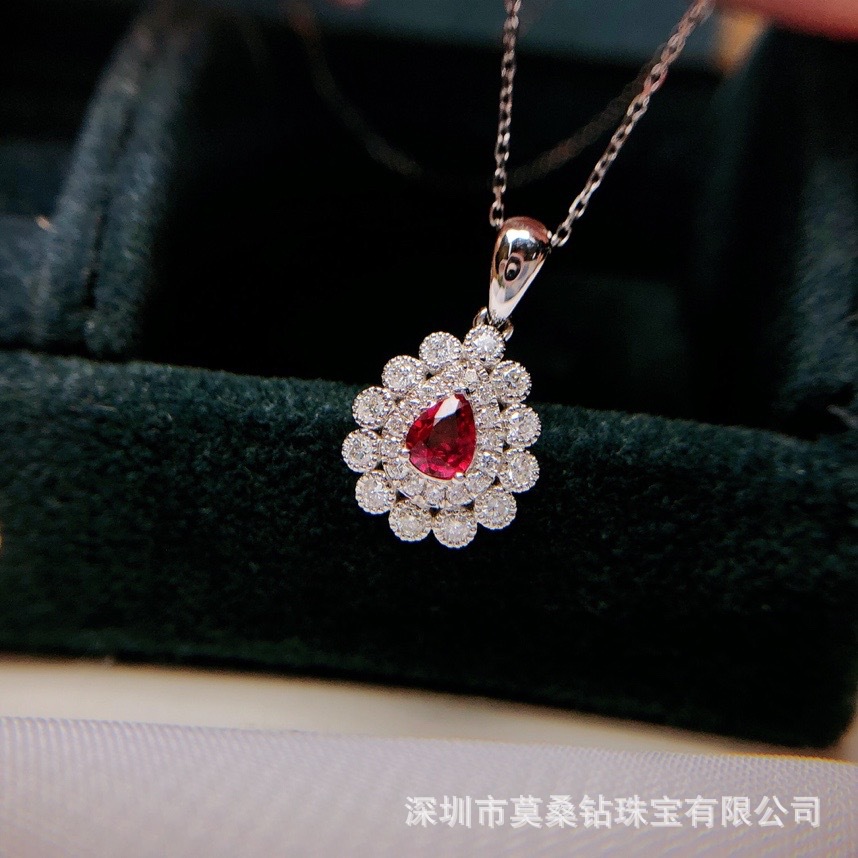 Organic diamond stone inlay