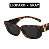 Retro rectangular sunglasses, brand glasses solar-powered hip-hop style, European style, 2021 collection, internet celebrity