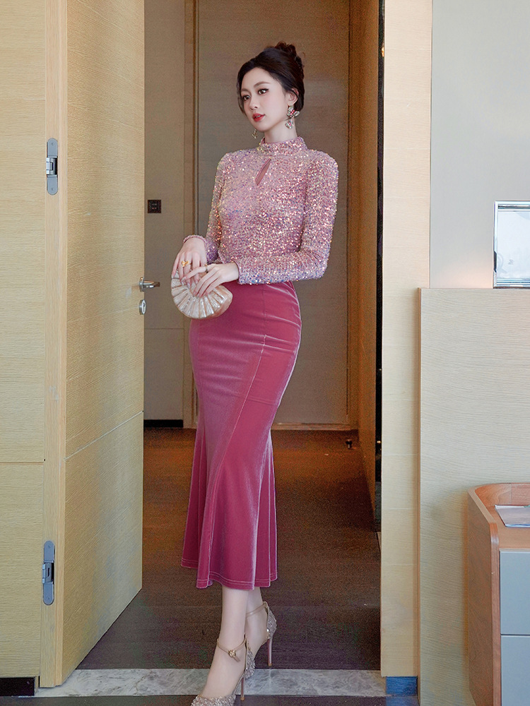 Đầm dài đuôi cá cổ tròn tay ngắn sequin nhung dự tiệc — màu hồng