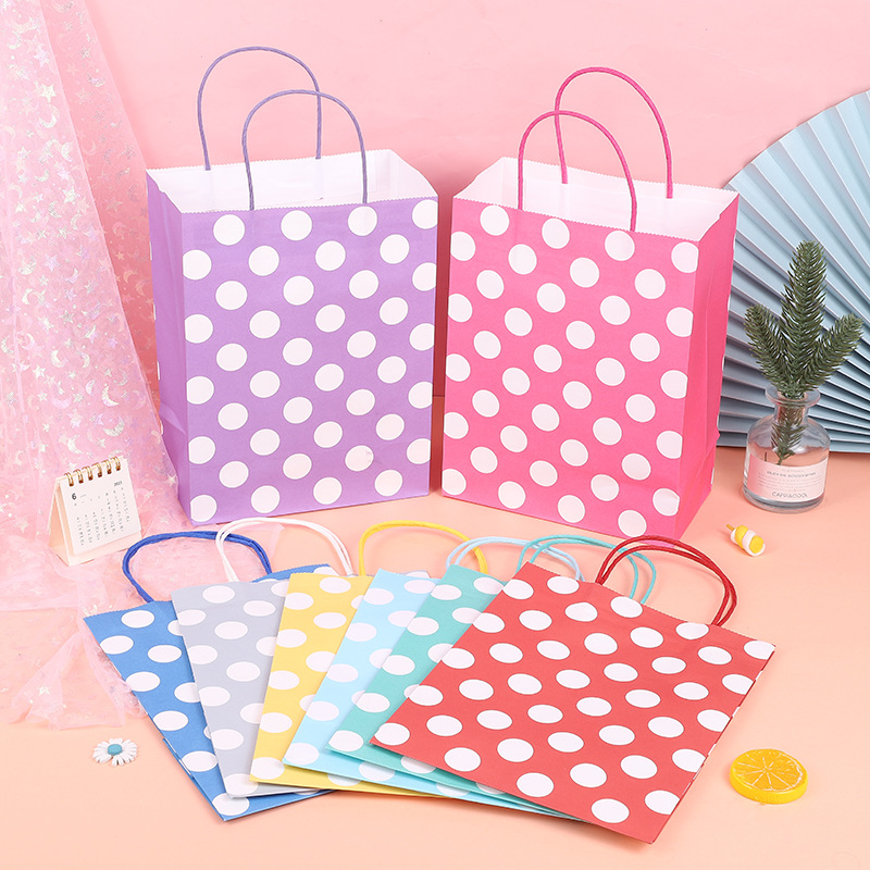 Polka Dot sarga mancha color bolsa de papel Regalo de Cumpleaños bolsa de embalaje de vacaciones bolsa de papel Kraft bolso de regalo de mano en stock lote