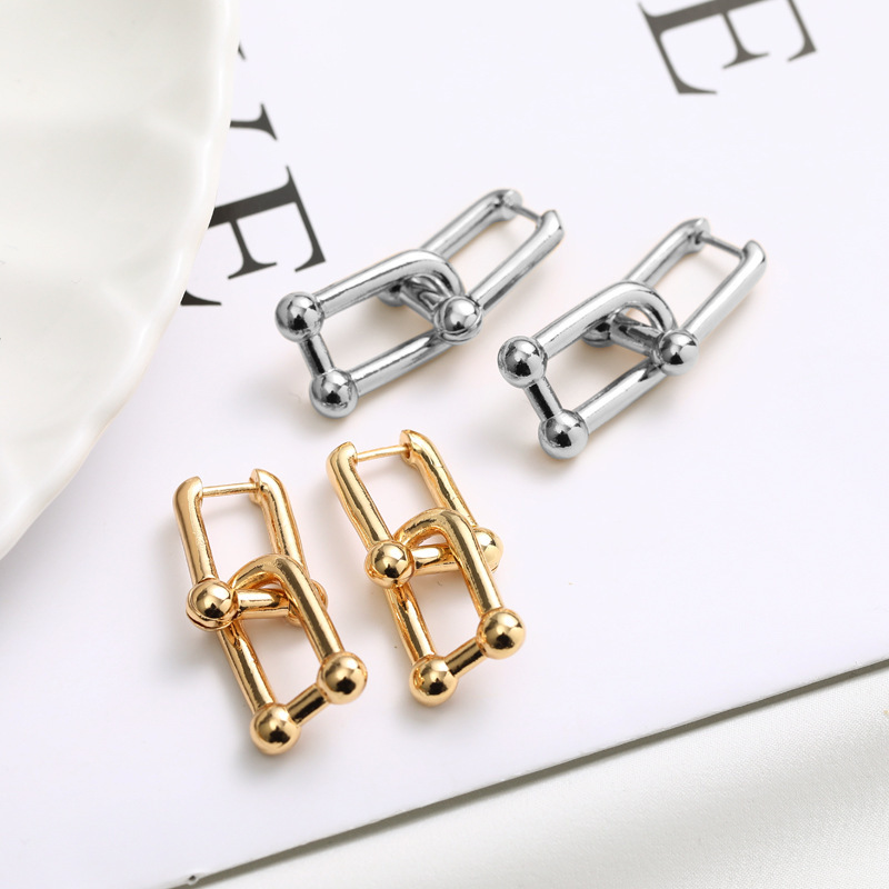 1 Paire Style Simple Commuer Forme En U Placage Le Cuivre Boucles D'oreilles display picture 5