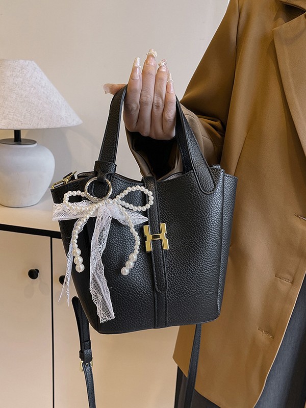 Bolso de cubo portátil de gran capacidad para mujer 2025 nuevo bolso de hombro de moda de moda bolso de mensajero de bolsillo multicapa de sentido avanzado