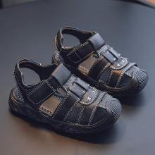 男童凉鞋2025夏季新款儿童鞋子防滑软男孩中大童包头真皮沙滩鞋潮