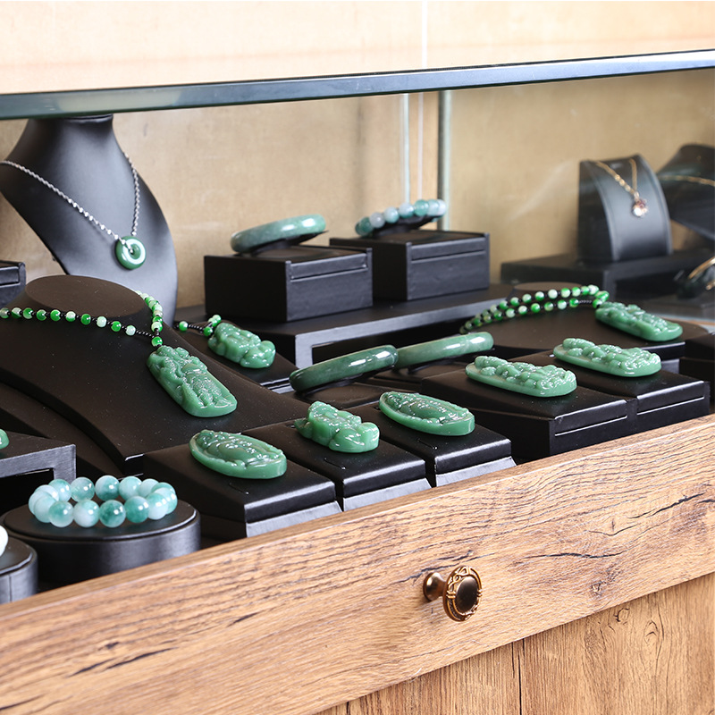 Jade bracelet display stand, jade ornaments, silver jewelry, gold bracelet holder, jewelry display props, jewelry display rack, bracelet stand