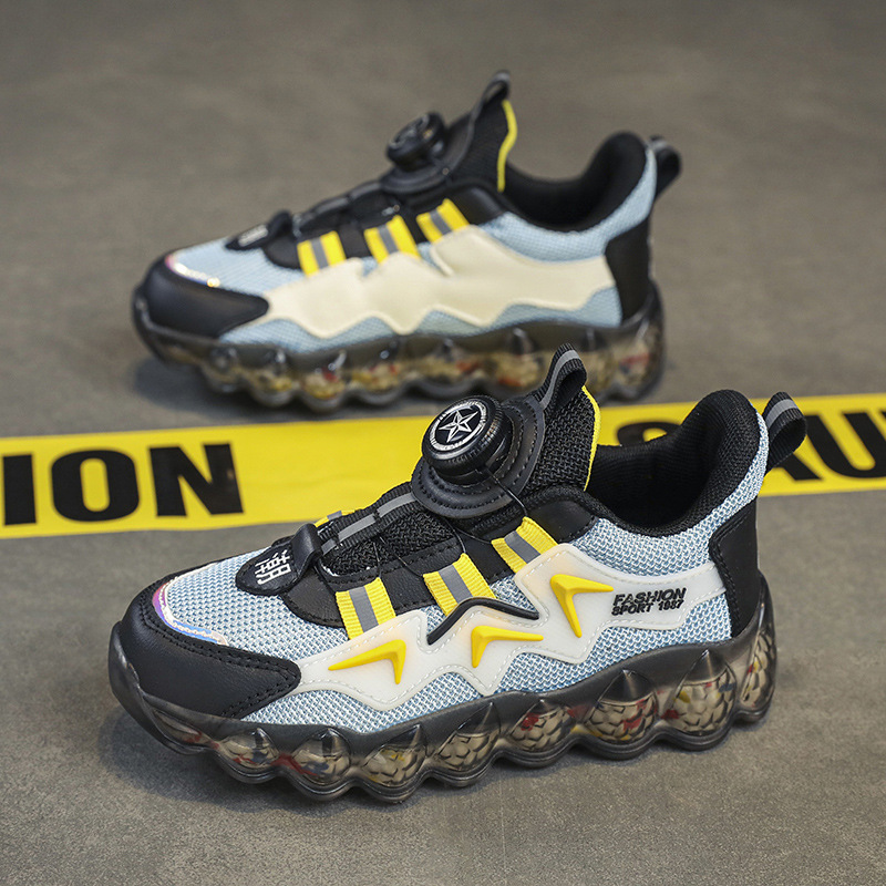 Zapatos infantiles para niños y niñas de verano hueco respirado botón giratorio de malla para niños de mediana edad zapatos deportivos casuales para estudiantes primarios