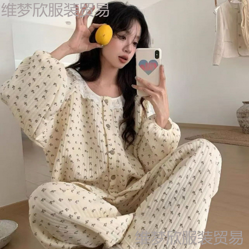 Low-Price Bulk Autumn and Winter Air Layer Cotton Pajamas for Women, Round Neck Lace Cardigan, Long-Sleeve Sweet Loungewear Set Low-Price Bulk Autumn and Winter Air Layer Cotton Pajamas for Women, Round Neck Lace Cardigan, Long-Sleeve Sweet Loungewear Set