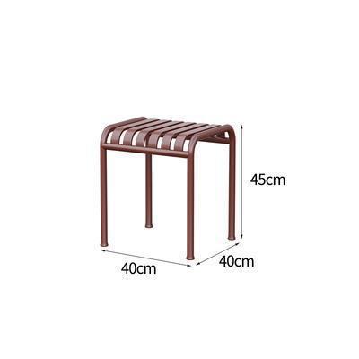 屋外の金属のテーブルと椅子の喫茶店のミルクティーの店の露天の小さい円卓の庭のベランダの防水の鉄の芸のテーブルと椅子のセット