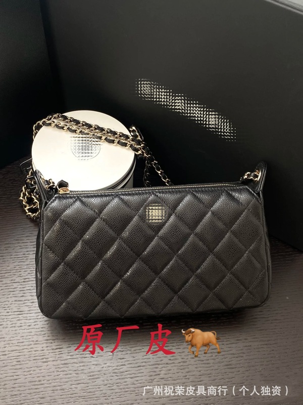 广州小香原厂皮2025A 新款鱼子酱链条信封麻将包单肩斜跨腋下女包|undefined