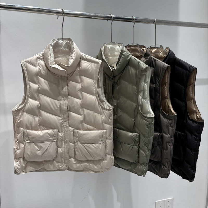 2025 Autumn and Winter New Fashion Laminated Large Flap Pocket Pants Stand Collar Short down Vest Winter Clothing Side Button Export Style