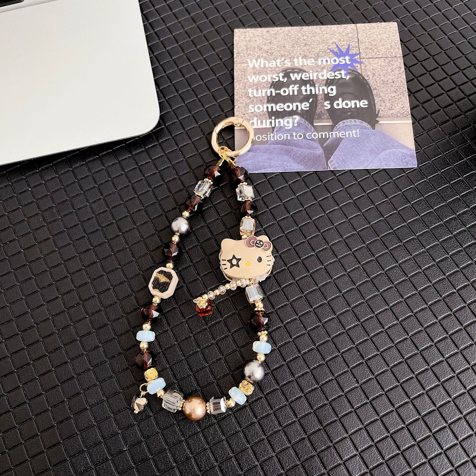 Boutique hecha a mano cadena de teléfono móvil de alta calidad mujer cadena corta moda Merad Katie serie bolso de teléfono móvil colgante corto