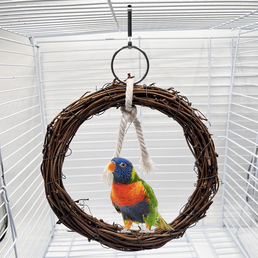 Amazon estilo explosivo transfronterizo tejido a mano anillo de ratán pájaro columpio suministros para loros tejido de ratán juguetes para morderse accesorios para jaulas para pájaros