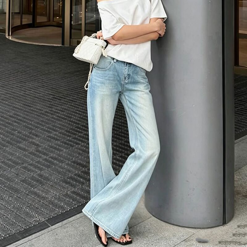 Light-Colored Flared Jeans for Women, Summer 2026, Thin Style with Chain Embroidery, Slimming, Non-Tight Fit, Mid-Low Waist, Flared Long Pants Light-Colored Flared Jeans for Women, Summer 2026, Thin Style with Chain Embroidery, Slimming, Non-Tight Fit, Mid-Low Waist, Flared Long Pants