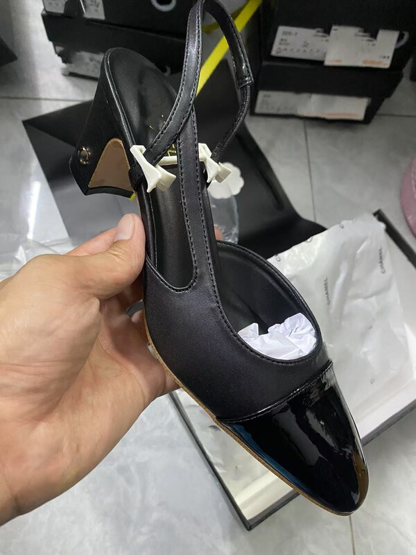 ワインレッドの小香風厚底ヒールシューズ、女性用、バックストラップ付き、スクエアトゥ、配色、ミドルヒール、バックオープン、トゥカバー、サンダル、多用途|undefined
