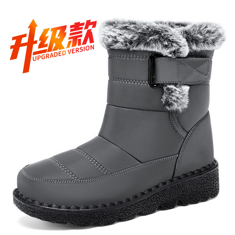 Botas de nieve de invierno para mujeres nuevas zapatos de algodón de alta resistencia al frío de gran tamaño de comercio exterior y terciopelo grueso calentamiento al por mayor zapatos de algodón de ancianos