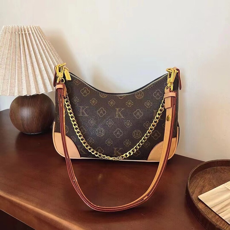 2024 New Style Presbyopic Chain Color Matching Croissant Bag Single Shoulder Crossbody Second-Hand Armpit Women's Bag Elegant Crossbody Bag 2024 New Style Presbyopic Chain Color Matching Croissant Bag Single Shoulder Crossbody Second-Hand Armpit Women's Bag Elegant Crossbody Bag
