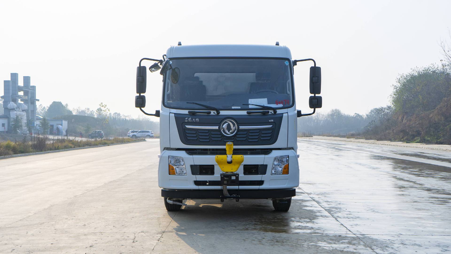Dongfeng Tianjin 15-Ton Sprinkler Truck, 10-Cubic-Meter Construction Site Water Tanker, 12-Cubic-Meter Spray Truck, Self-Priming and Self-Unloading, Large Quantity of Vehicles Available