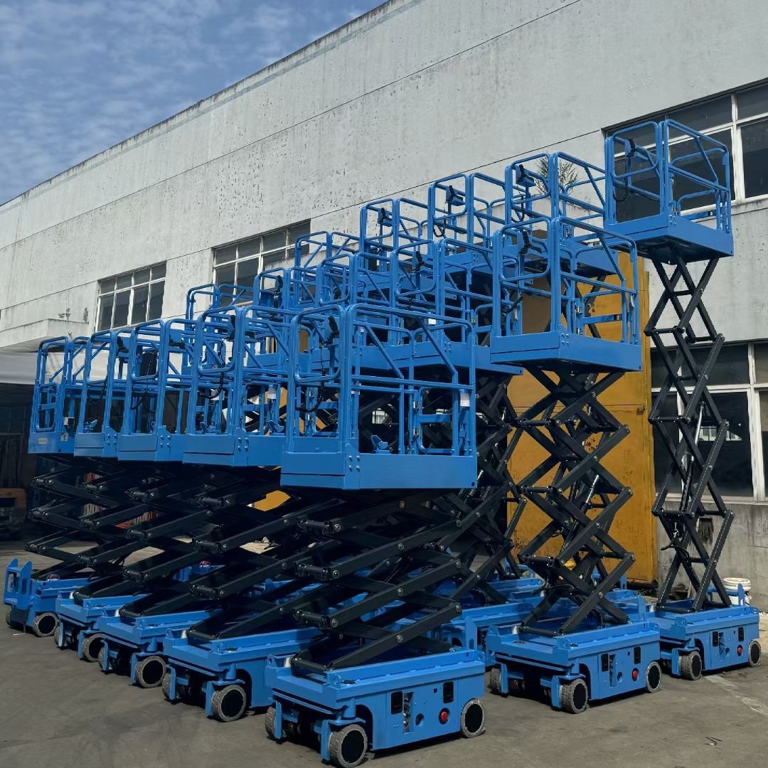 10米12M 自行走高空升降机电动液压升降登高车地铁机场检修升降车