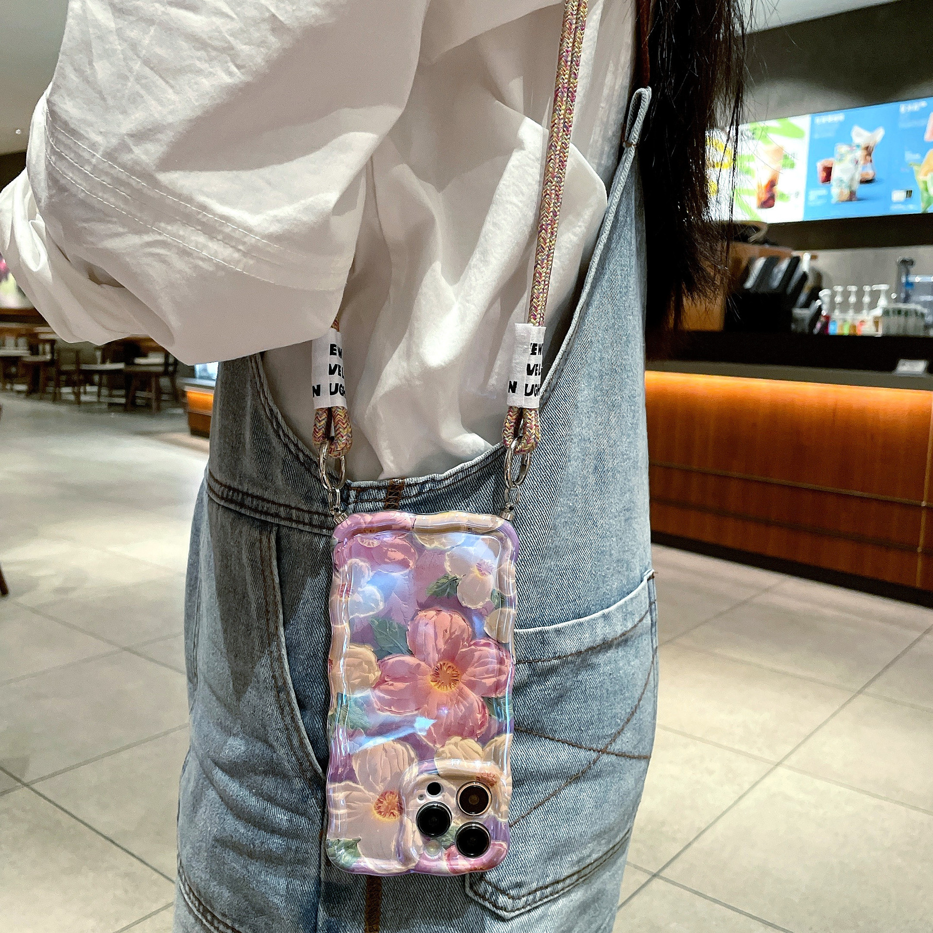 hmqViviiyNSAyin8WuaRtwFS80DfKzWoiD7z