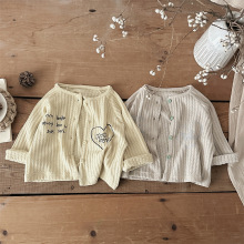 INS款春秋婴幼儿粗华夫格长袖开衫女宝宝圆领单排扣印花外套