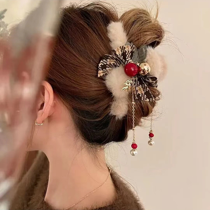 50g Weight Hair Clip, Hair Claws Hair Accessories Type 1 Piece Quantity Daily, Party, Festival Occasion Plush Material Christmas Festival Bow Knot Pattern Women's Gender Sweet Style Christmas Sweet Women's Bow Knot Plush Hair Clip Hair Claws 无
