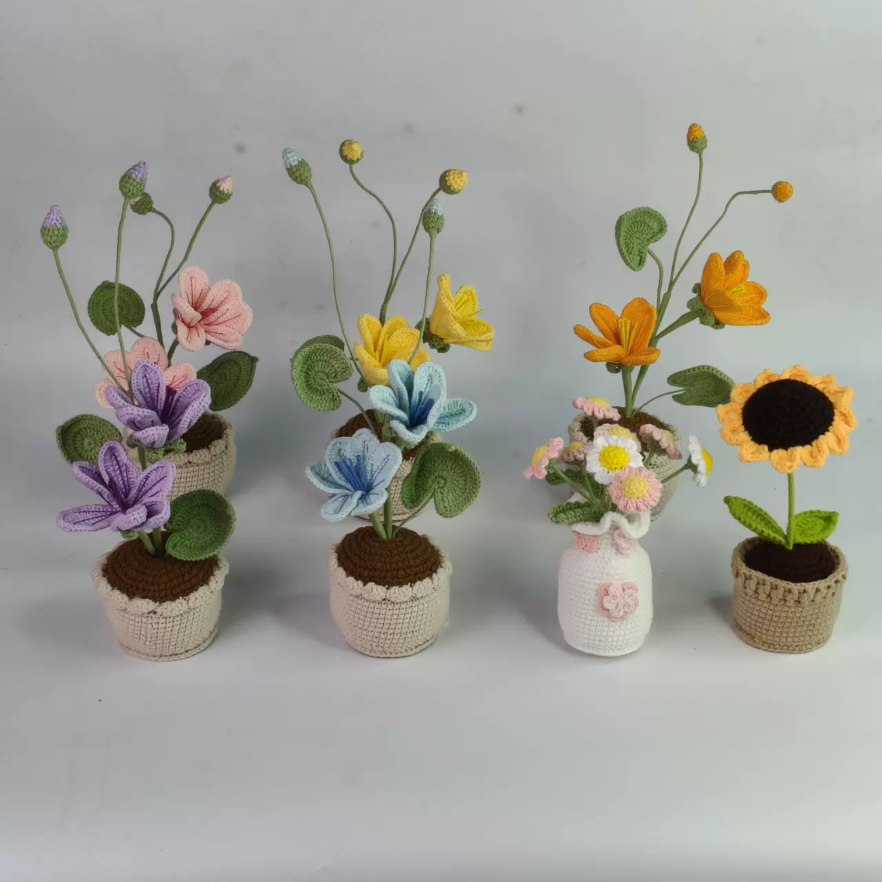 成品向日葵盆栽手工针织精品百合毛线编织玫瑰仿真花桌面摆件跨境