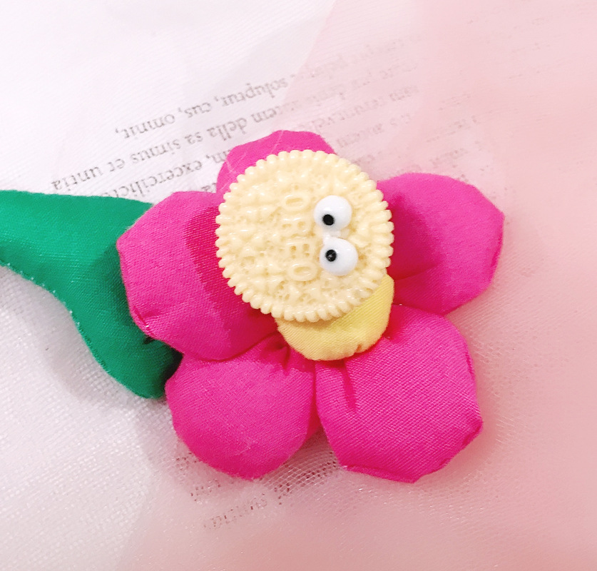10g Weight Shoe Buckle Shoe Accessories Type 1 Piece Quantity Daily Occasion Arylic, Alloy Material Flower Pattern Winter, Summer, Spring Season Women's Gender Flower Shoe Accessories Arylic Alloy Winter Summer Spring Shoe Buckle 18