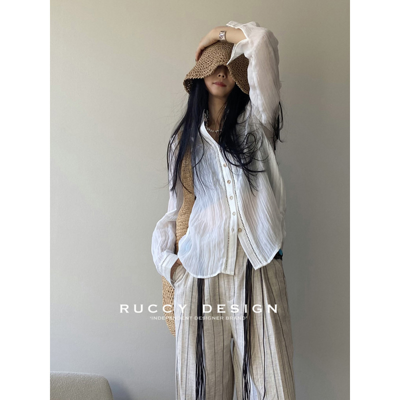 【Ruccy】2026 Spring New Style Gold Silk Wrinkled Texture Hollow Lace Splicing Thin White Shirt for Women