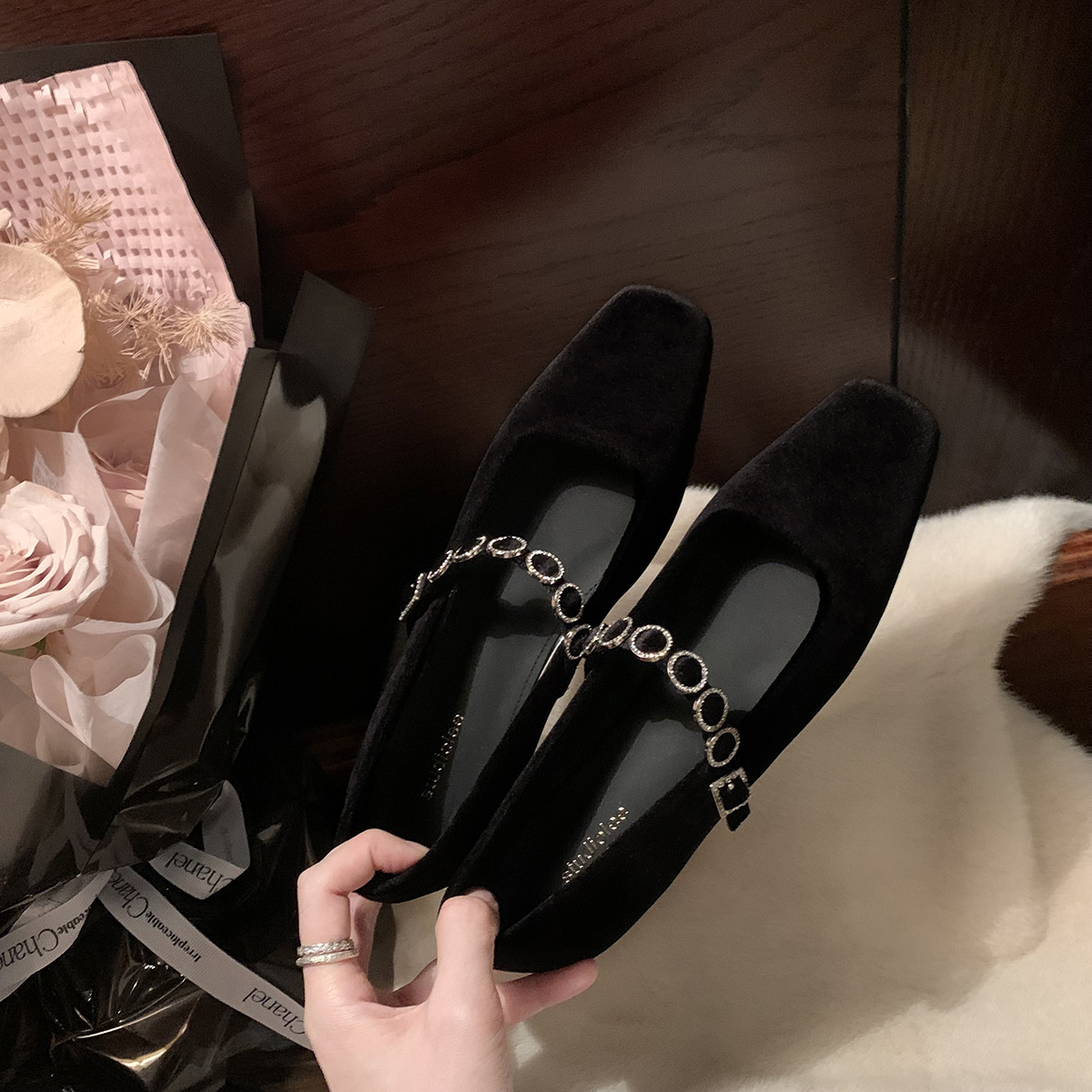 Versión de piel de oveja ~ Grape Madre estilo francés cuadrado superficial tacones altos con tacones bajos zapatos de zapatos Mary Jane para mujeres