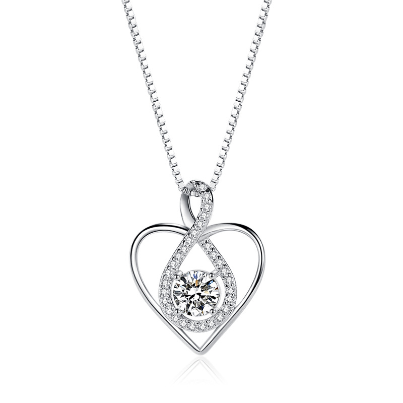 Collar de corazón de plata esterlina s925 colgante en forma de corazón simple de las mujeres Cadena de hueso de moda europea y americana cerradura de moda todo partido al por mayor
